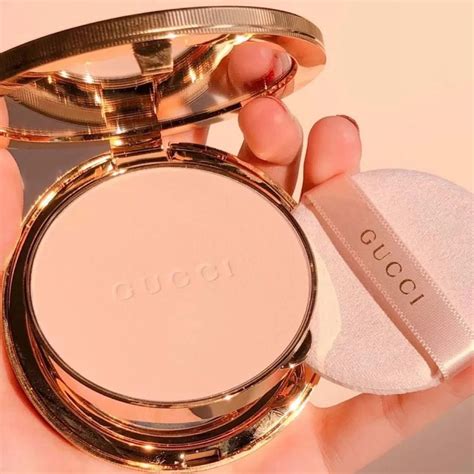 Phấn Phủ Gucci Poudre de Beauté Mat Naturel .